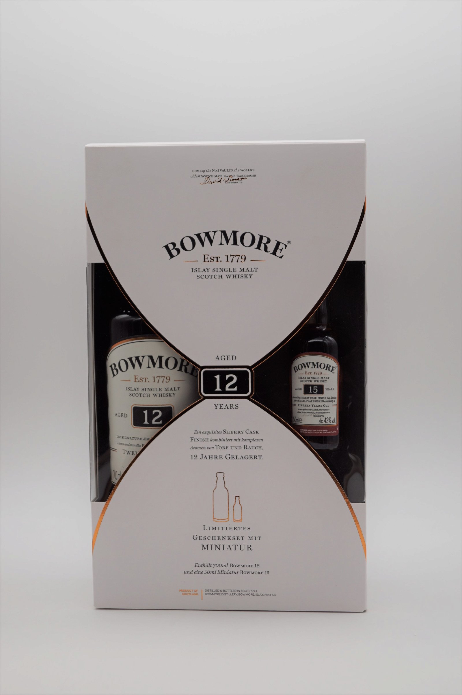 Bowmore 12 Jahre Single Malt Scotch Whisky inkl. 50 ml Bowmore 15 Jahre Miniatur